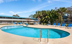 Baymont By Wyndham Daytona Beach - Intl Speedway